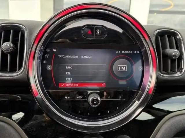 Mini Countryman one d 116ch essential — photo 13