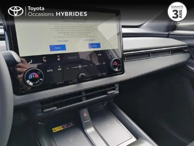 Toyota C-Hr + 224ch 77kwh design grande autonomie — photo 38
