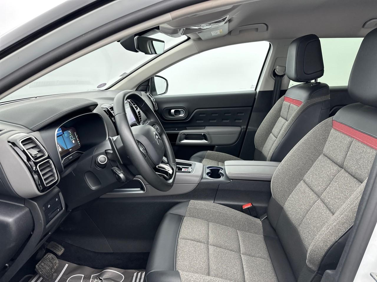 Citroën C5 Aircross hybride rechargeable 225 s&s e-eat8 c-series — photo 9