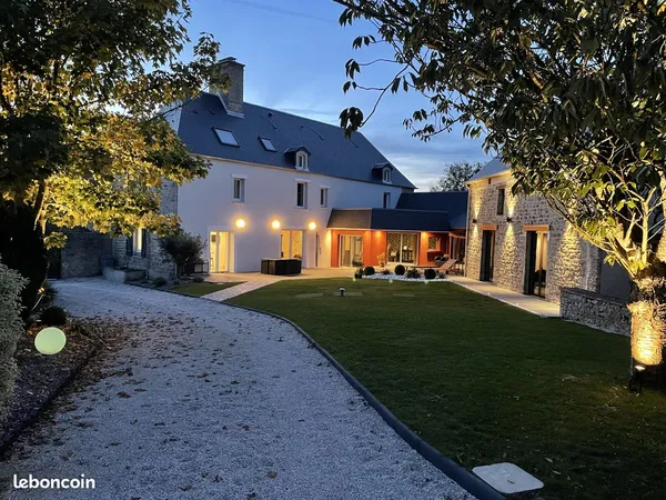Propriété 9 pièces 305 m²