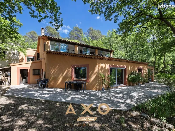 Villa en viager 6 pièces 217 m²