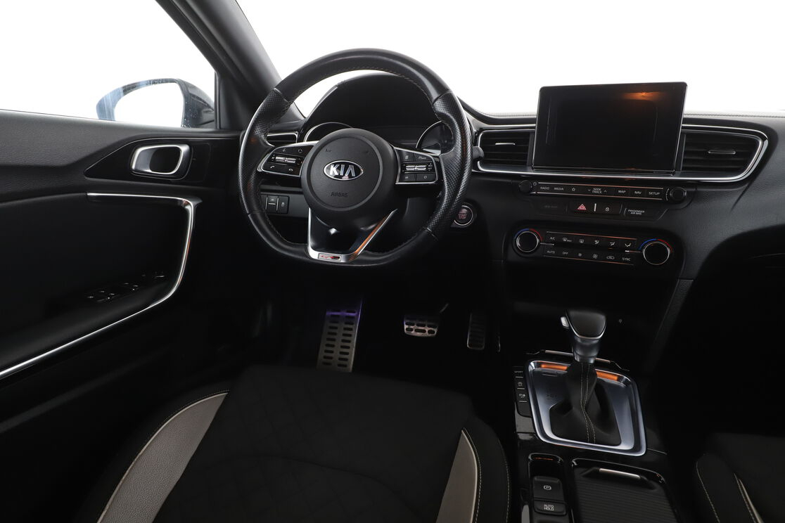 Kia pro_cee'd 1.4 T-GDi ISG GT Line DCT7 — photo 12