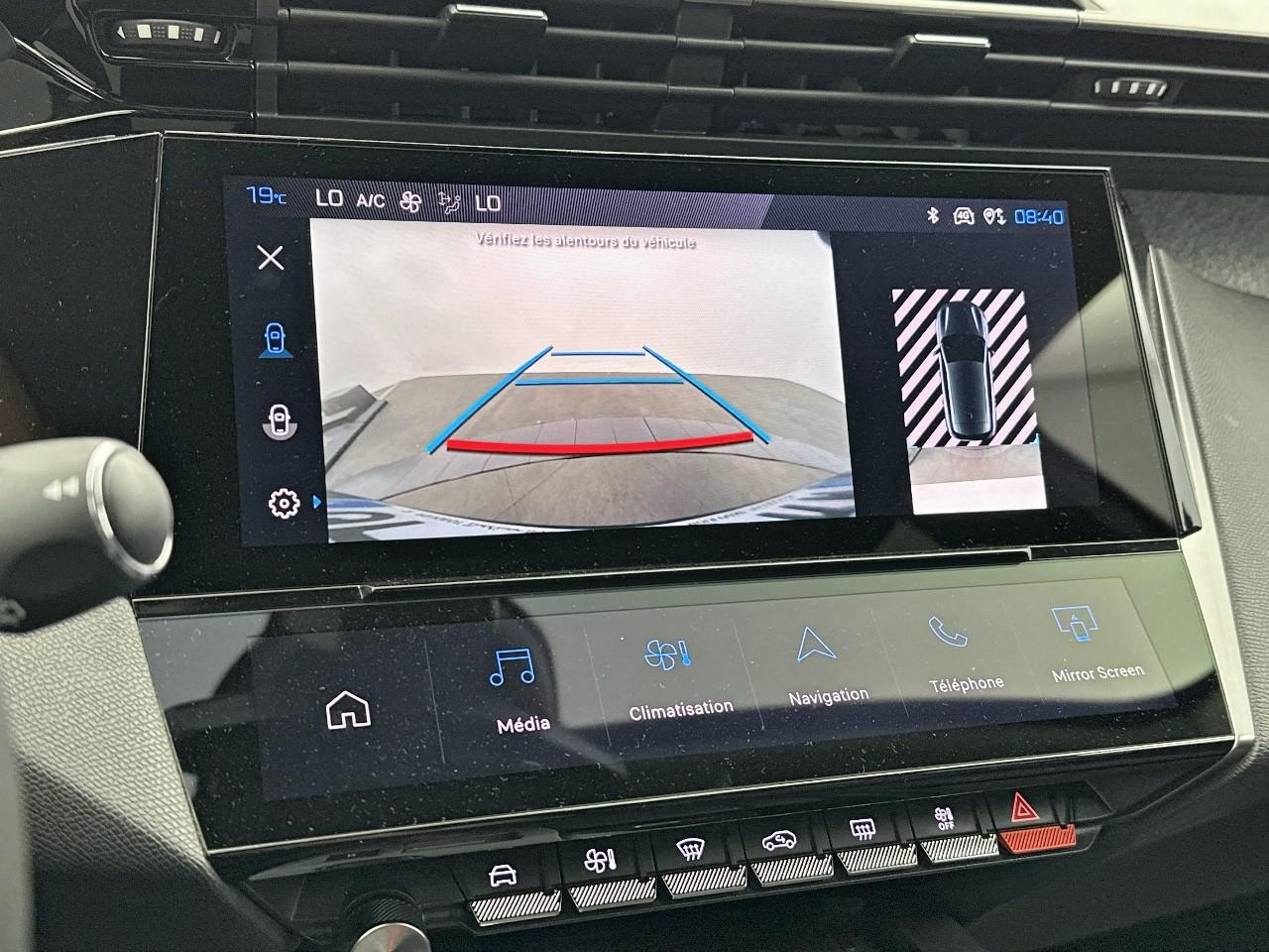 Peugeot 308 phev 180 e-eat8 allure pack — photo 25