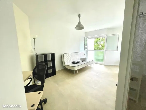 Studio - T1 meublé