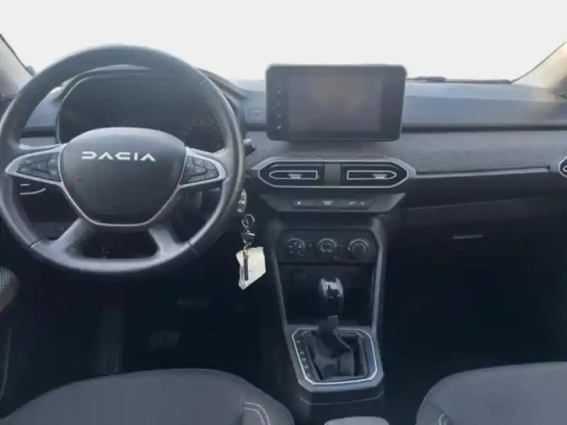 Dacia Sandero 1.0 tce 90ch expression cvt — photo 13