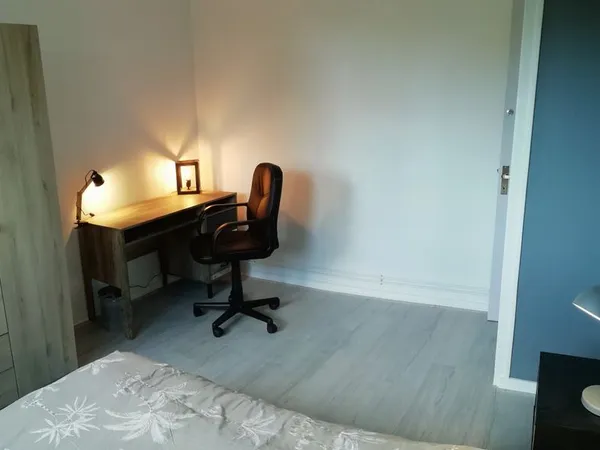 Colocation chambre meuble