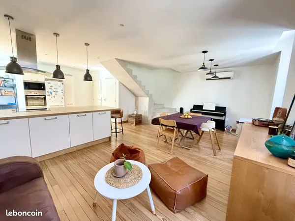 Maison 5 pièces 74 m²