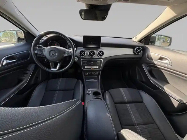 Mercedes Gla 200 7-g dct — photo 15