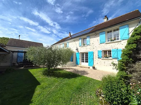 Maison 6 pièces 240 m²