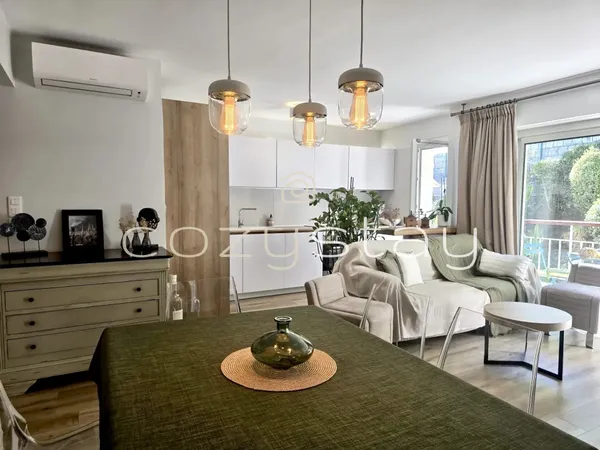 Bel appartement rénové, Cannes Petit Juas