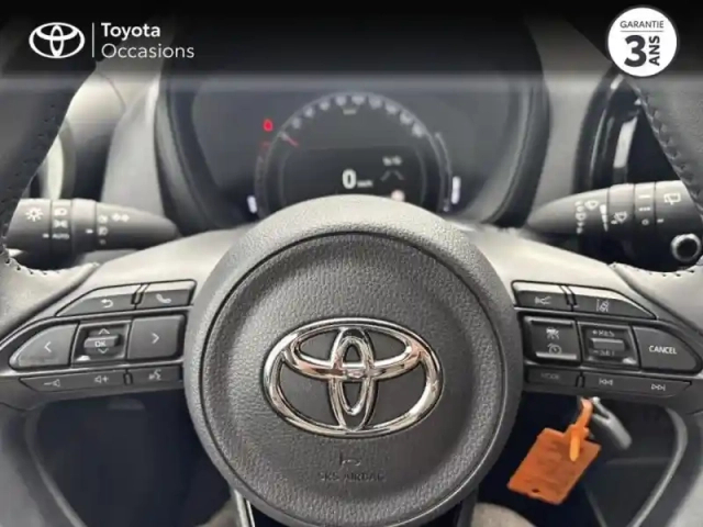 Toyota Aygo x 1.0 vvt-i 72ch design s-cvt — photo 5
