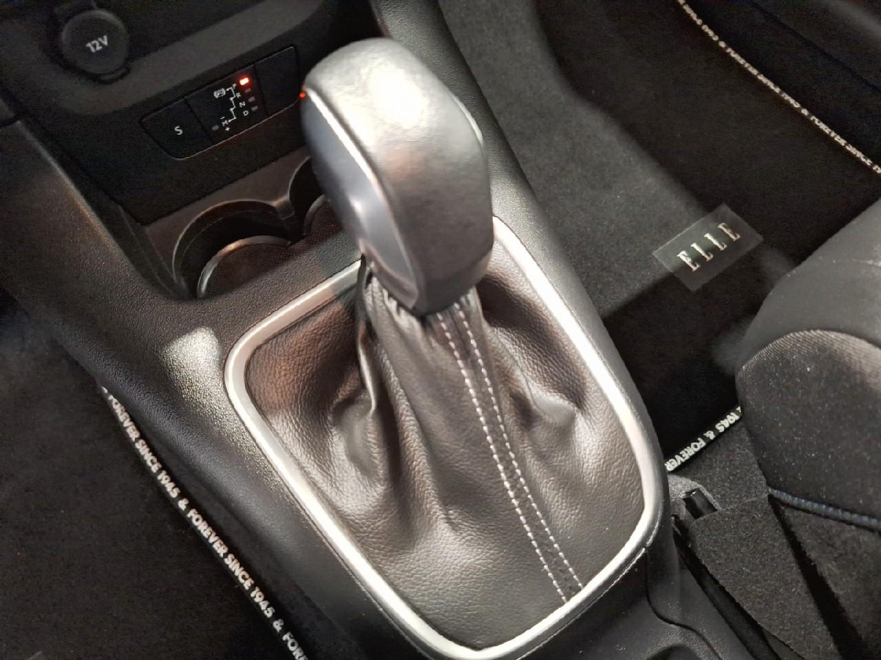 Citroën C3 puretech 110 eat6 elle — photo 16