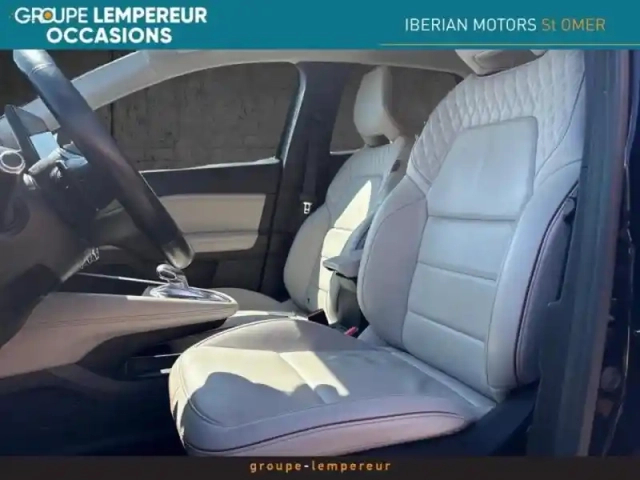 Renault Captur 1.3 tce 155ch fap initiale paris edc - 20 — photo 9