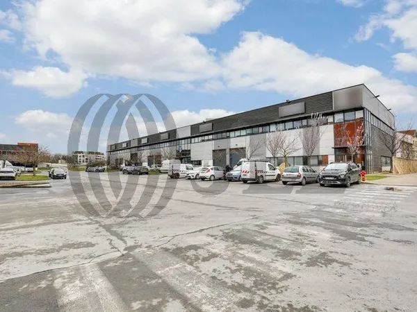 Local d'activité 1010 m²
