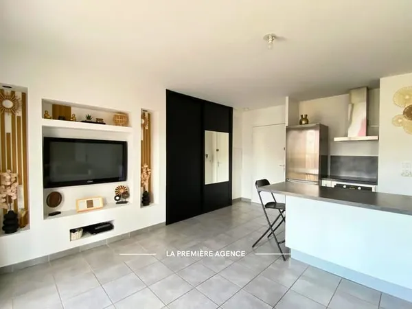 Un appartement lumineux avec balcon exposé Sud à Craponne