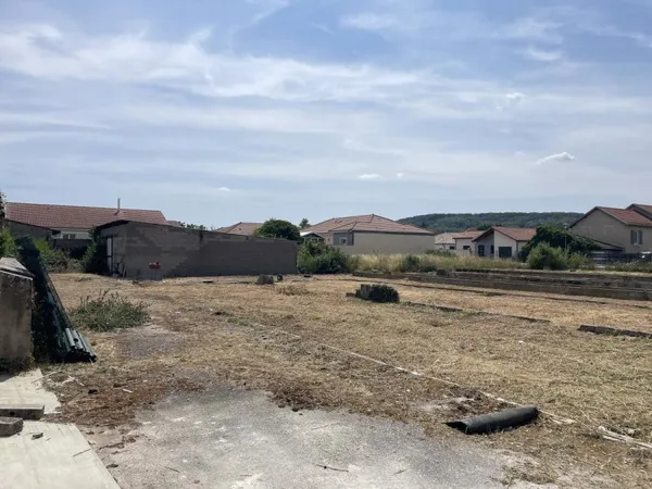 Terrain 2321 m²