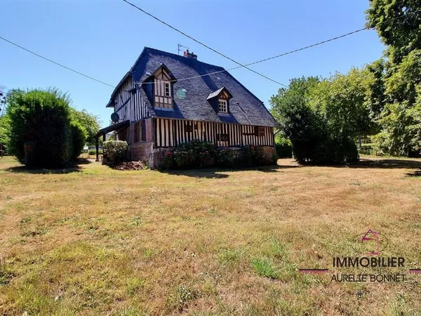 MANOIR DU XVII? SIÈCLE — PROPRIÉTÉ DE CHARME AVEC DEUX GR
