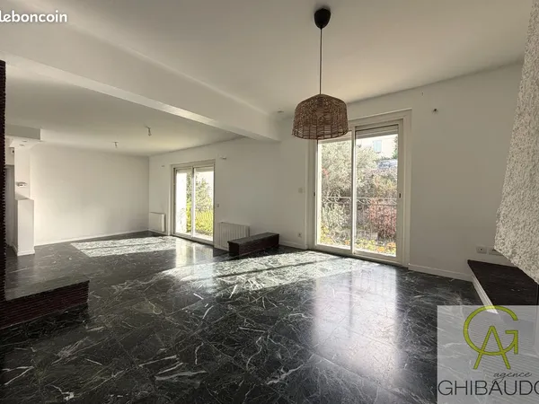 Appartement 4 pièces 95 m²