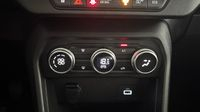 Dacia Sandero 1.0 TCe 90ch Stepway Confort — photo 26