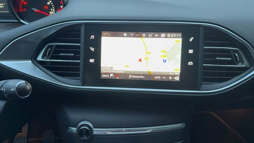 Peugeot 308 SW 1.2 PureTech 130 - Allure – 2019 – 57646 km – Essence – Boîte Manuelle — photo 22