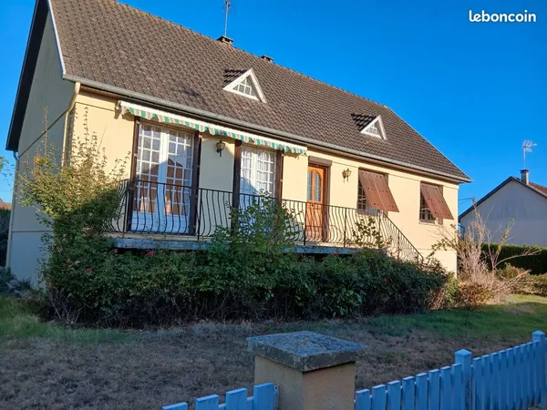 Pavillon 4 chambres avec terrain