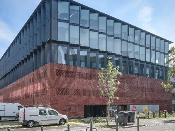 Bureau 4026 m²