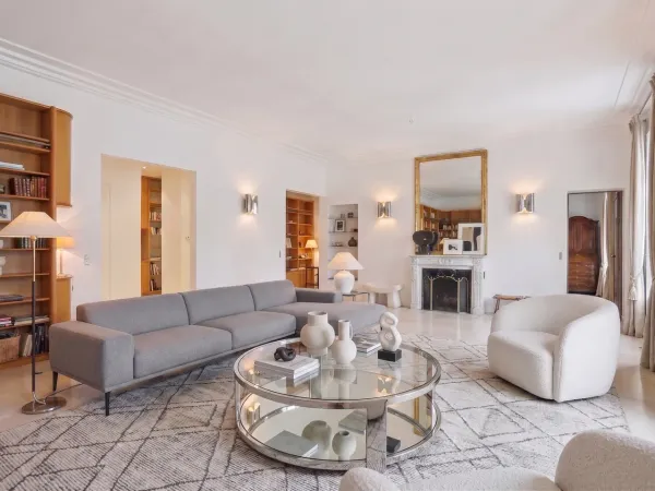 Appartement de prestige de 198 m² - Vue dégagée, Étoile