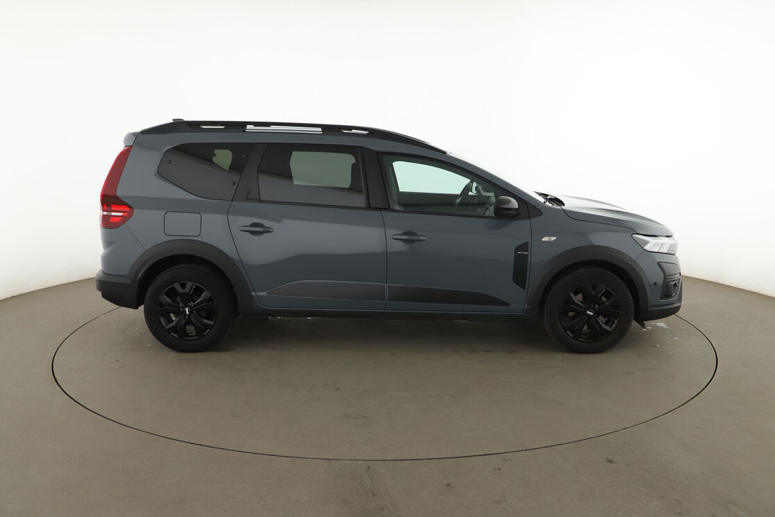 Dacia Jogger 1.0 TCe SL Extreme + — photo 6
