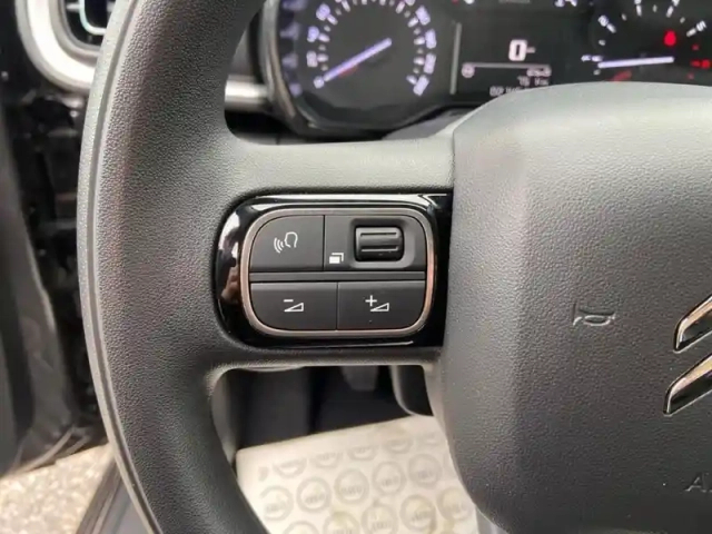Citroën C3 puretech 83 ch bvm5 plus — photo 19