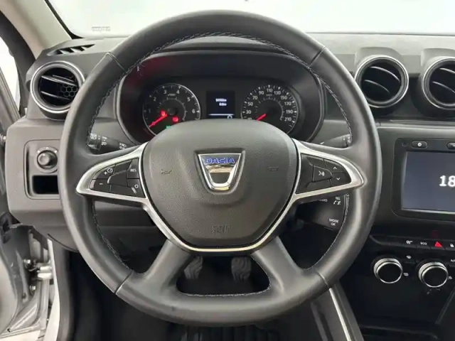 Dacia Duster blue dci 115 4x2 — photo 24