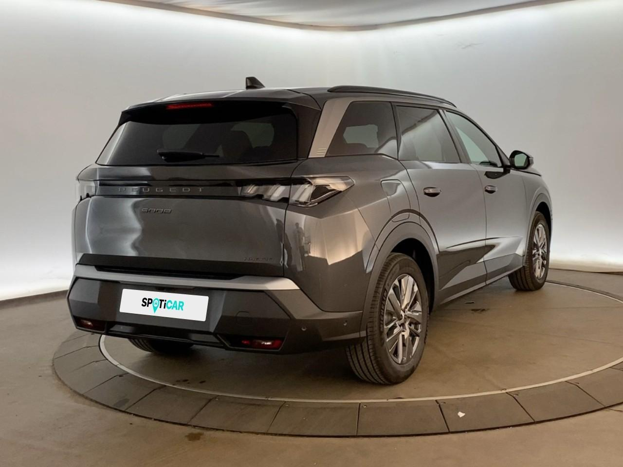 Peugeot 5008 hybrid 145 ch e-dcs6 allure — photo 7