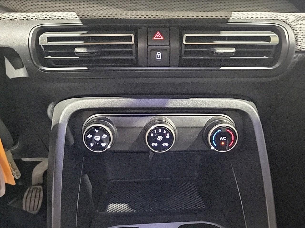 Citroën C3 turbo 100 ch manuelle plus — photo 24