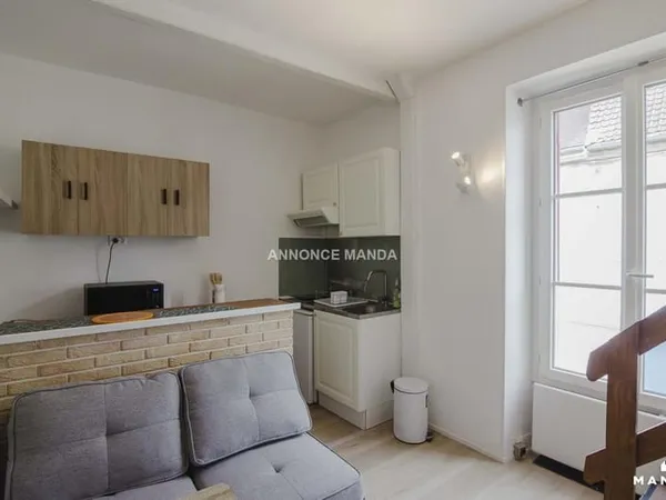 COUP DE CŒUR EN DUPLEX — T2 MEUBLÉ AVEC CHARME ET LUMIÈRE