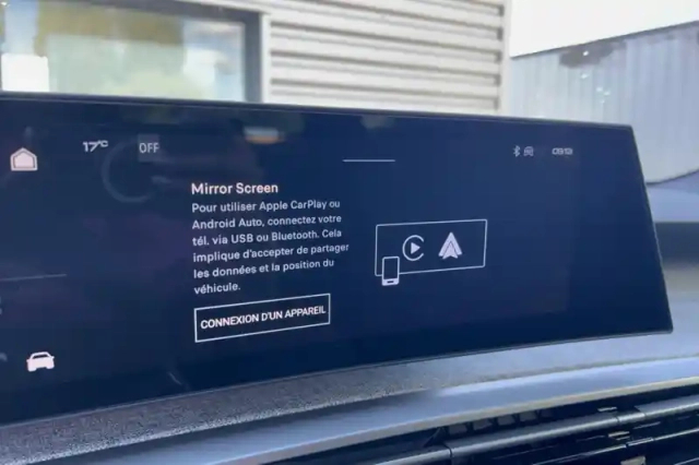 Peugeot 5008 plug-in hybrid 225 ch e-dcs7 — photo 20