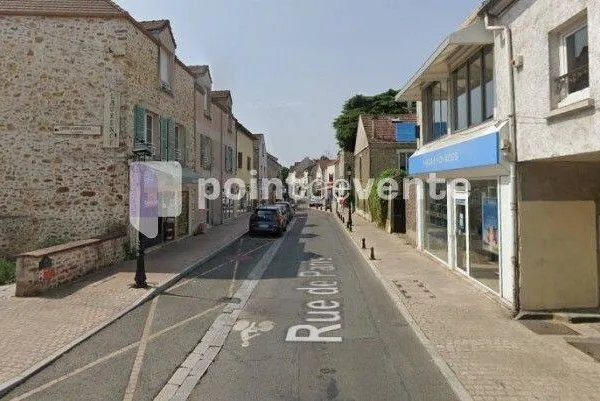 Local commercial 450 m²