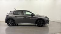 Peugeot 208 1.2 PureTech 100ch S&S GT EAT8 — photo 4