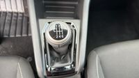 Renault Clio 1.0 TCe 90ch Evolution - 25 — photo 23