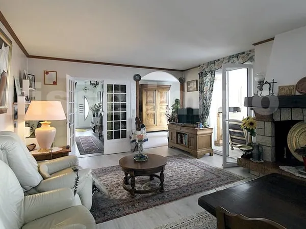 Maison - 6 pièce(s) - 147 m2