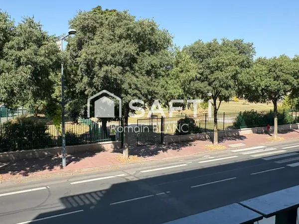 T3 lumineux de 58,46 m² - Vénissieux secteur Pressensé