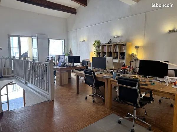Bureaux 160 m²