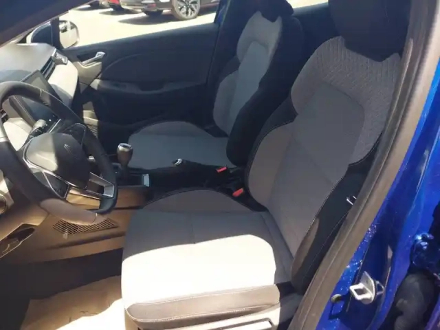 Renault Clio blue dci 100 ch gsr2 — photo 2