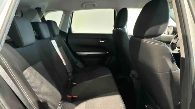 Suzuki Vitara 1.4 boosterjet hybrid — photo 71