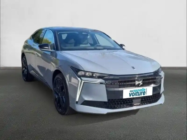 Ds Ds 4 n°4 hybride 145 e-dct6 — photo 3