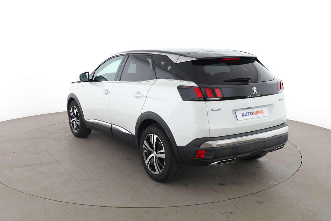 Peugeot 3008 1.5 Blue-HDi GT Line — photo 3