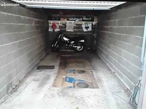 Garage/box Firminy