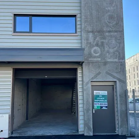 Local artisanal / industriel 130m2, évolutif 527m2 maximum, Valence sud location