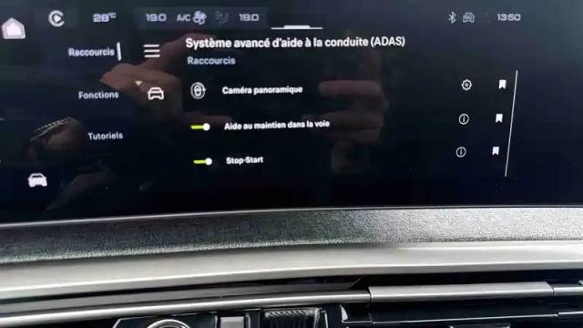 Peugeot 5008 hybrid 145 e-dcs6 — photo 96