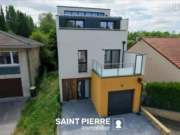 Propriété 8 pièces 163 m²