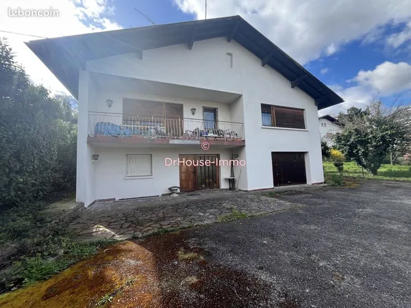 Maison 6 pièces 148 m²
