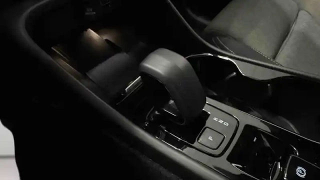 Volvo Xc40 t5 recharge 180+82 ch dct7 — photo 72
